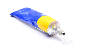 Materials perfecdos Adhesives